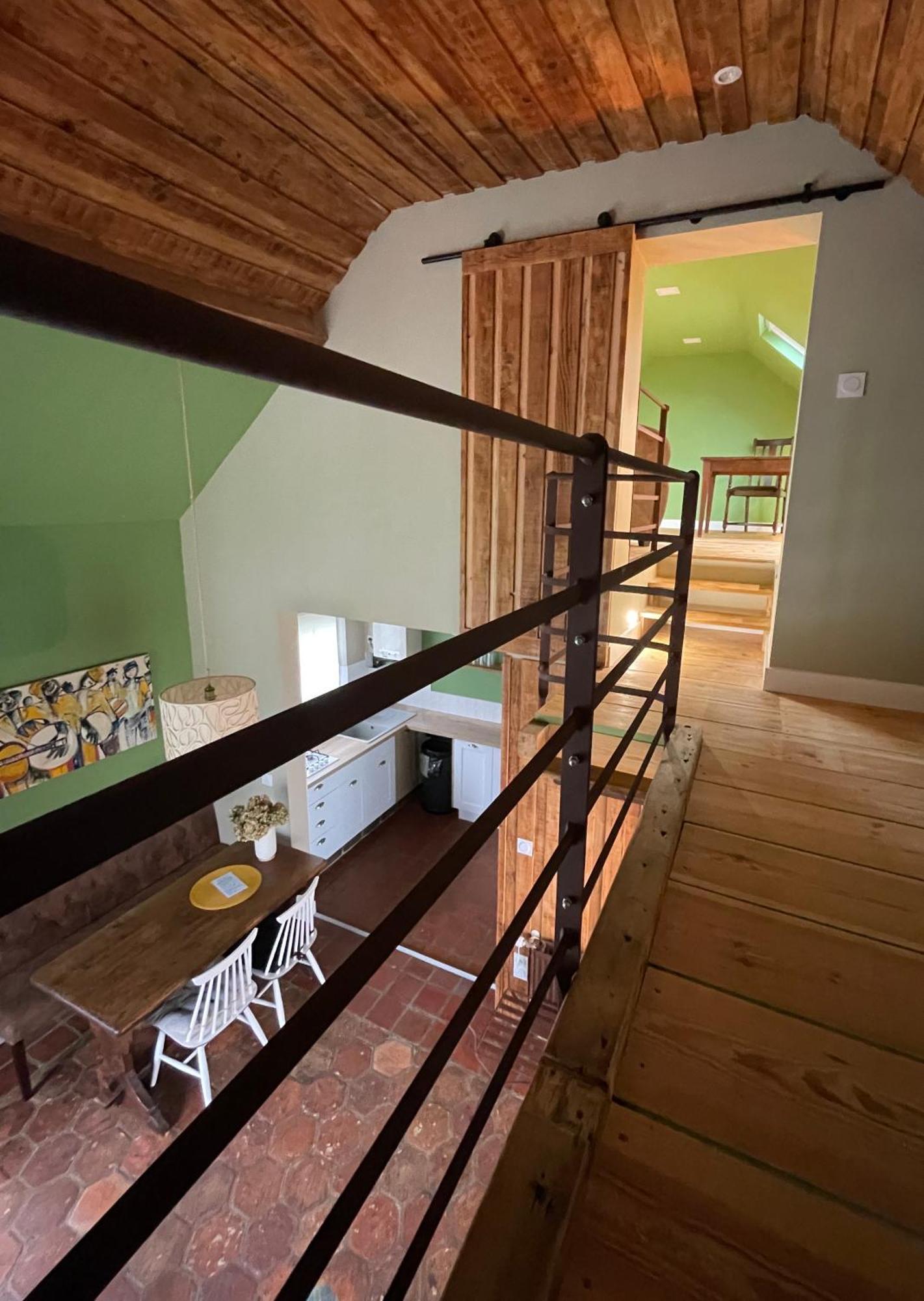 Les Cottages D'Orient Gite Boutique เมส์นิล-แซ็งต์-แปร์ ภายนอก รูปภาพ
